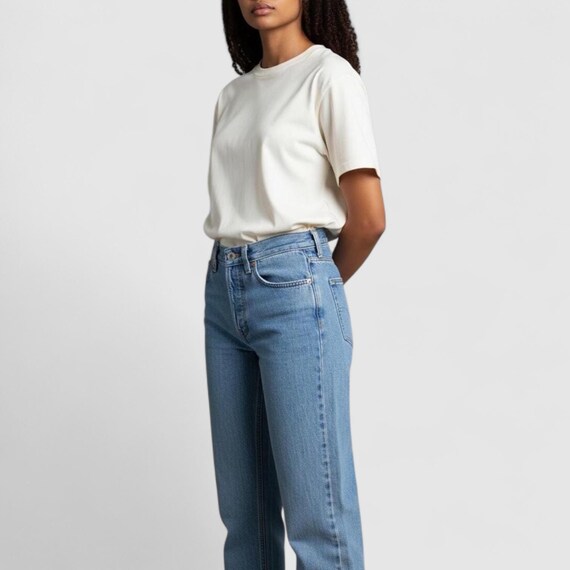 Vintage Levi's 501 Jeans: Faded Medium Blue, Size 23, Button Fly