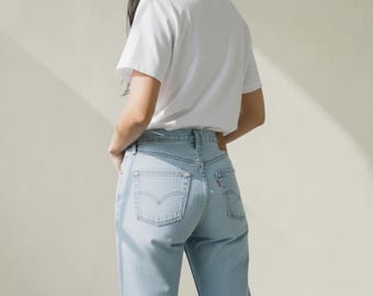 Vintage 1995 Levi's 501 Jeans: Size 28 in Faded Light Wash Blue
