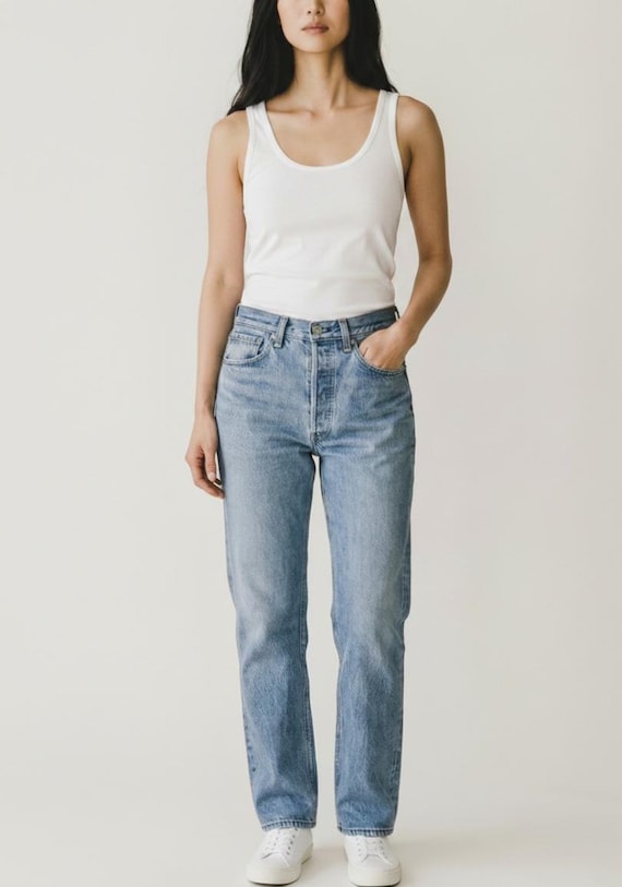 Vintage 1987 Levi's 501 Jeans: Faded Blue Denim, Size 30