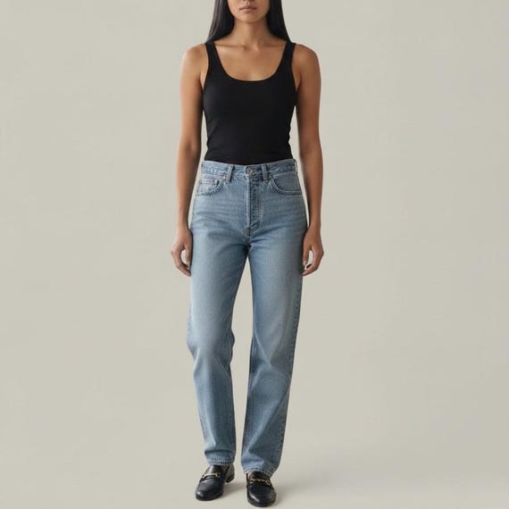 Vintage Levi's 501 Jeans: Faded Medium Blue, Button Fly, Size 29