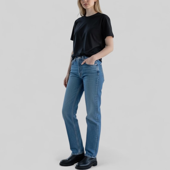 Size 25 Vintage Levi's 501 Button Fly Jeans in Faded Medium Blue