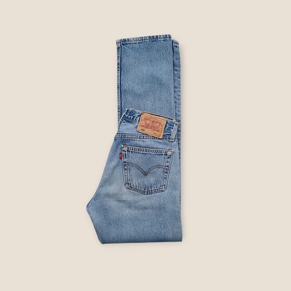 Vintage Levi's 501 Jeans: Faded Medium Wash, Button Fly, Size 26