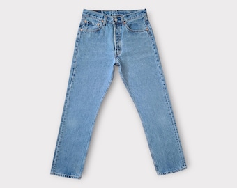 Vintage Levi's 501 Jeans: Faded Medium Blue Wash, Size 29/30