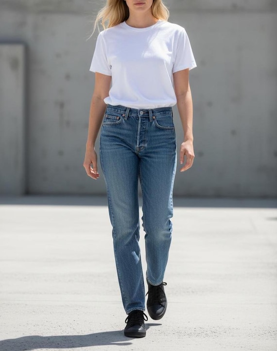 Vintage Levi's 501 Jeans Size 27 28 in Faded Deep Blue