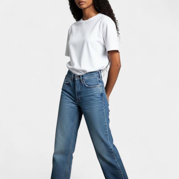 Vintage Levi's 505 Jeans: Faded Blue, Size 22/23, USA Made