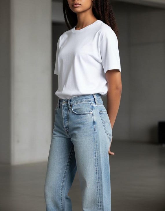 Selvedge Levis 501 Jeans Size 24 in Distressed Faded Light Wash |