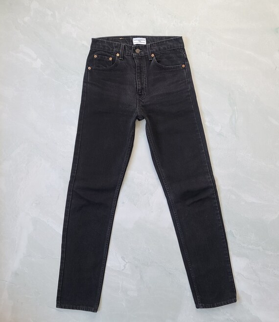 Vintage 1990s Levi's 505 Jeans Tag Size 
