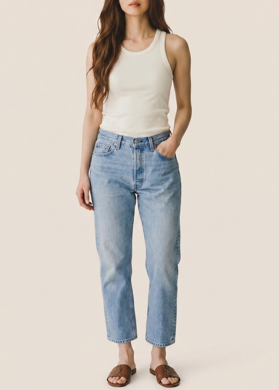 Vintage 1995 Levi's 501 Jeans: Size 31 Tag Size 33x30 in Faded Medium Blue