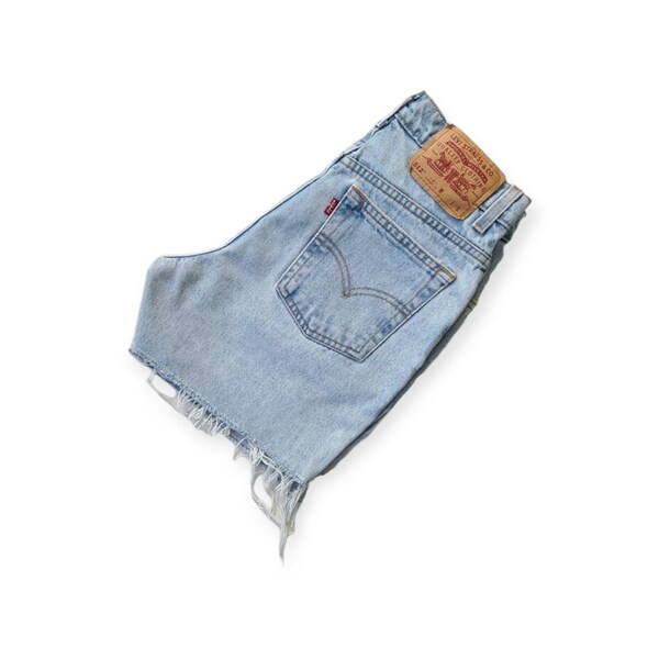 AUTHENTIQUE vintage Levi's Cut Off Shorts coupé sur mesure fait sur commande