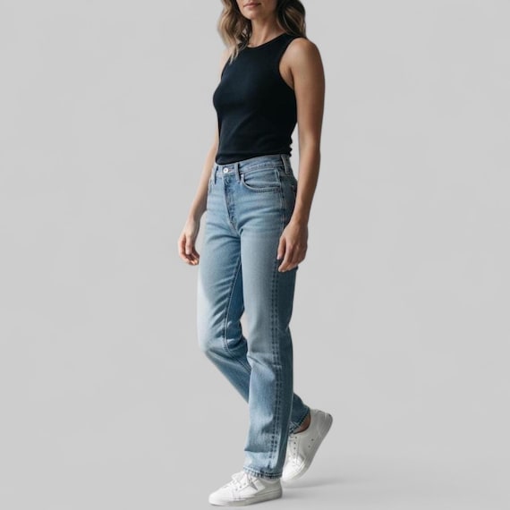 Vintage Levis 501 Faded Light Wash Jeans Size 29