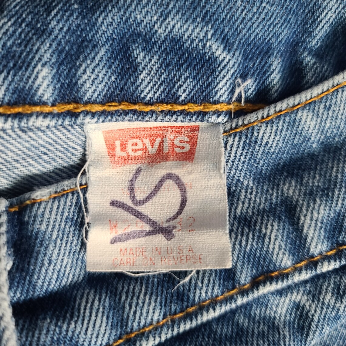 27 levi's size