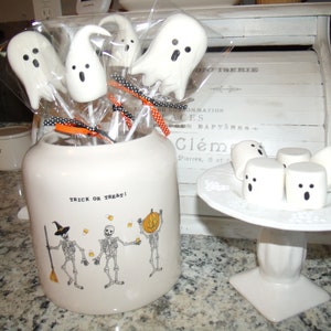 Fake HALLOWEEN Ghost pops/Faux food/sucker/Decoration/Marshmallow soft air dried clay/Farmhouse display/fake bakes