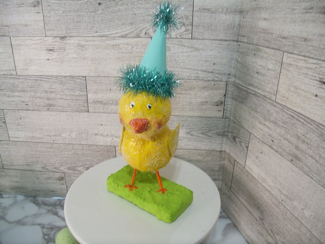 Primitive Farmhouse Paper Mache Easter Chick/handmade/spring Decor/peep