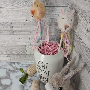 Primitive Easter Rabbit/Chick Paper Mache Vintage Style shakers/Handmade/Farmhouse/Spring/pokes/Decor/Primitive bunny/SET of2/ #10