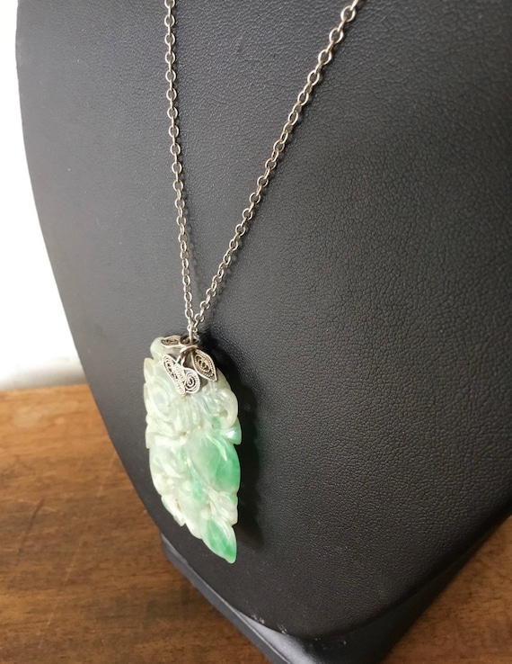 Vintage Jadeite pendant sterling silver necklace - image 5