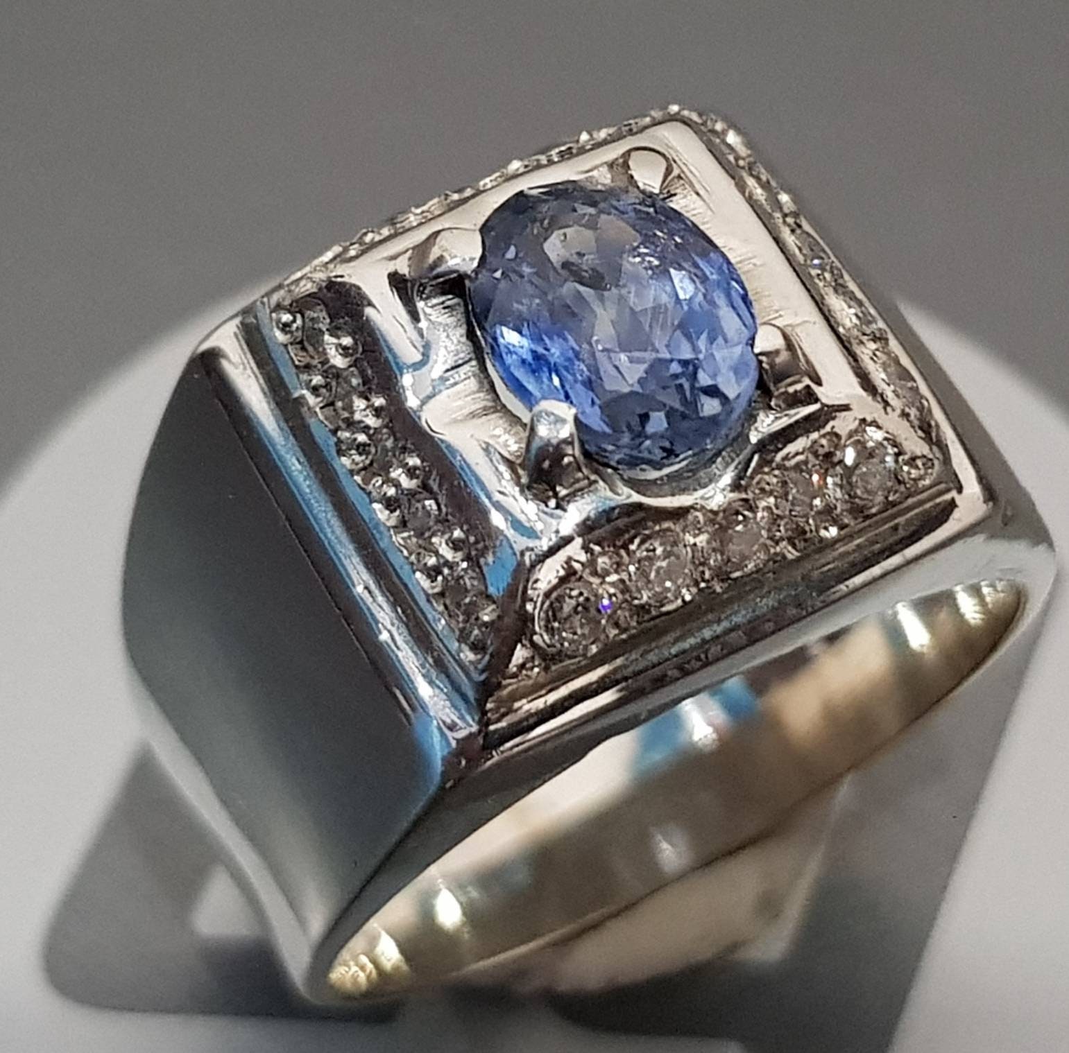 Natural Men Blue Sapphire Gemstone Ring - Shraddha Shree Gems