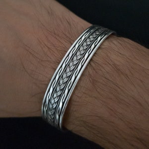 Pulseira de prata masculina feita à mão, pulseira bordada à mão, pulseira de prata esterlina 925k, joias masculinas, pulseira de punho, presente masculino