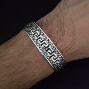 Pulseira de prata masculina feita à mão, pulseira bordada à mão, pulseira de prata esterlina 925k, joias masculinas, pulseira de punho, presente masculino