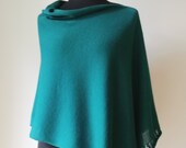 Emerald green merino poncho Women poncho Green knit wool poncho cape wrap