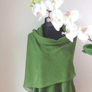 Green linen shawl scarf Knit summer shawl Linen scarf wrap Woman scarf Natural linen scarf shawl