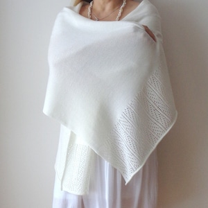 Elfenbensvit Merinoull Bröllopssjal - Stickad Brudsjal