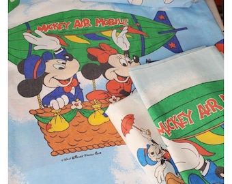 Vintage Disney Mickey Air Mobile Juego de sábanas dobles planas ajustadas 2 fundas de almohada Dumbo