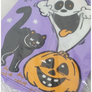 Vintage Halloween Paper Treat Bags Black Cat Pumpkin Ghost Bats Purple 1981 USA