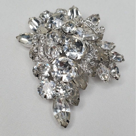 Vintage Weiss Rhinestone Brooch Faceted Clear Rho… - image 8