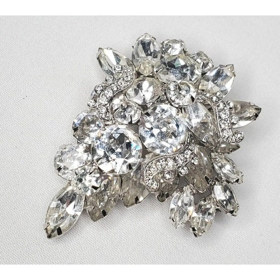 Vintage Weiss Rhinestone Brooch Faceted Clear Rho… - image 6