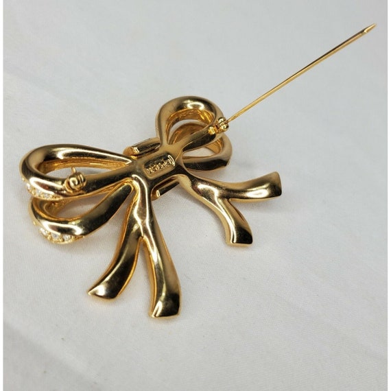 Daniel Swarovski DS Co Bow Brooch Gold Tone Crystal Baguettes Statement Signed View 5