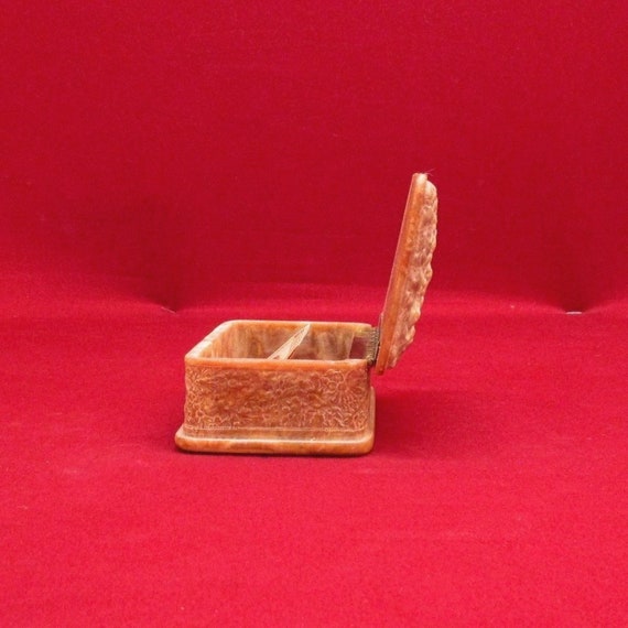 Incolay Colored Natural Stone Box Gem