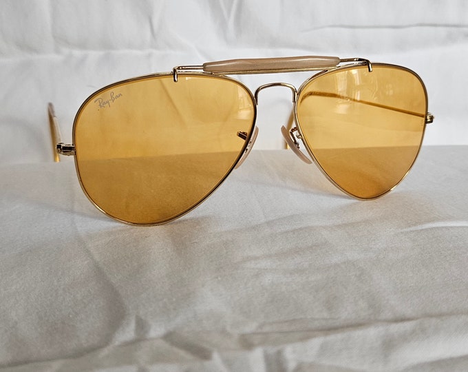 Vintage B&L Ray Ban Ambermatic Changing Lenses Aviator Shooting