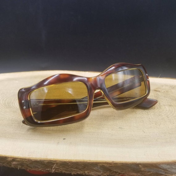 Vintage French Amber Tortoise Rectangle Cat Eye Su
