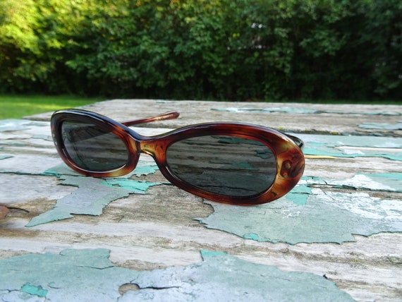 Vintage Liberty Optical LSG5 Winsum Tortoise Skinny Sunglasses 