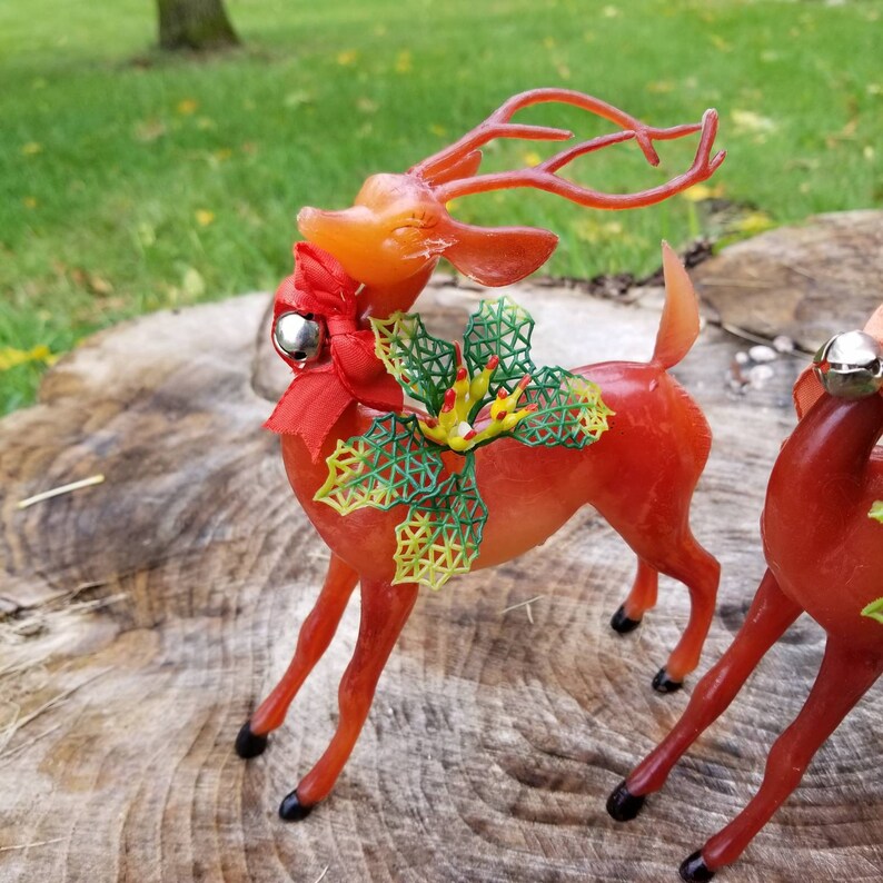 Vintage Pair Hard Plastic Reindeer With Movable Heads Kitschy Etsy