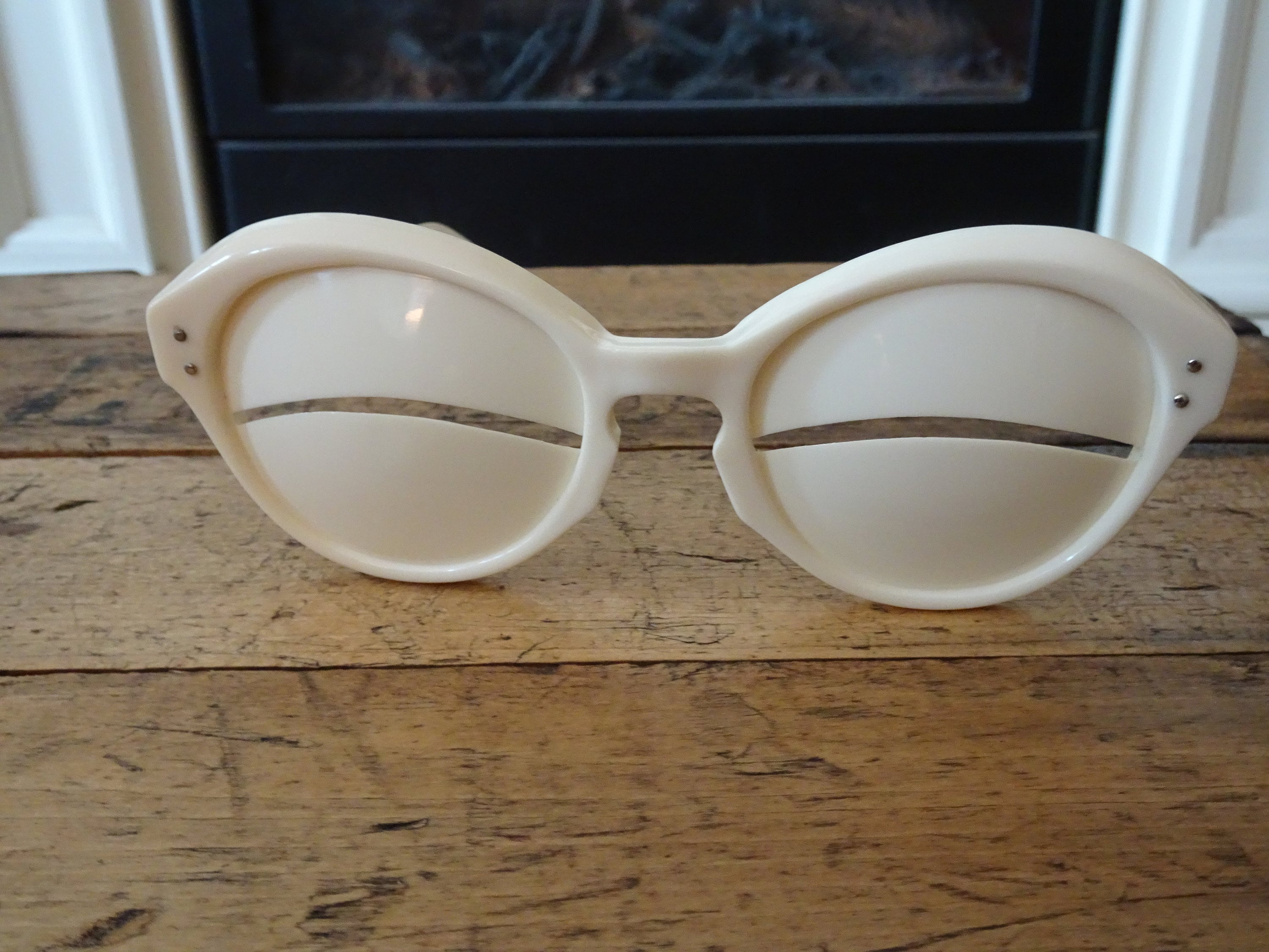 Andre store courreges sunglasses
