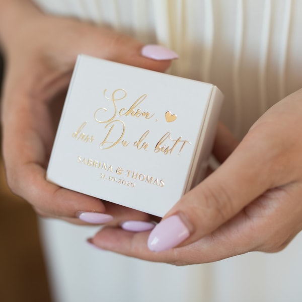 Wedding Gift Box for the Guests - 60+ Gift Ideas for 2024