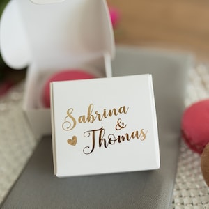 30 boîtes personnalisées de faveur de mariage pour les invités, feuille d’or, boîte de bonbons personnalisées, petites boîtes de cadeau