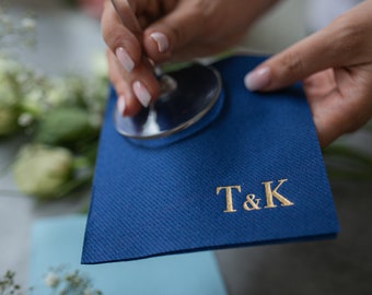 Custom wedding Napkins, linen napkins, Gold foil napkins, airlaid, personalized wedding cocktail Napkins, Napkins for wedding reception,