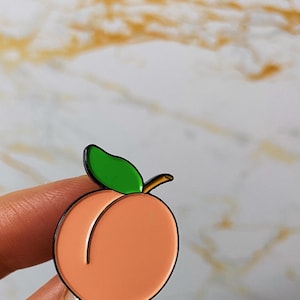 Peach Enamel Pin Fruit Enamel Pin Vegan Enamel Pin Plant Based Pin Vegan Gift Peach Pin Peach Gift Fruit Badge Food Enamel Pin