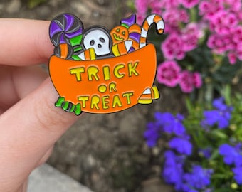 Broche de esmalte para doces de Halloween - Broche de Halloween, Broche de esmalte para comida, Doces ou travessuras, Broche de esmalte macio, Broche de abóbora
