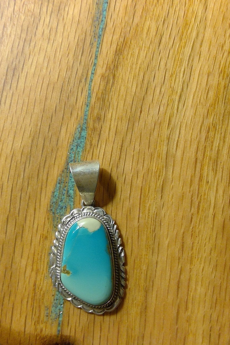 Turquoise Pendant Native American Pilot Mtn