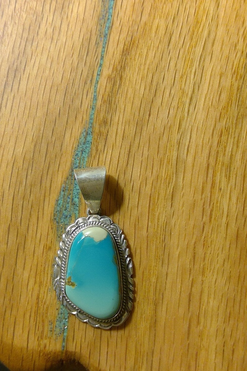 Turquoise Pendant Native American Pilot Mtn