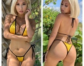 Yellow with Black Trim Medium Coverage Top Scrunch Butt Bottoms 2 Piece String Bikini Set One Size