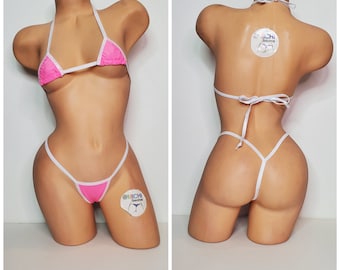 Nejlikrosa med vita detaljer – Micro Coverage Top med Y-ringning baktill – 2-delat bikiniset