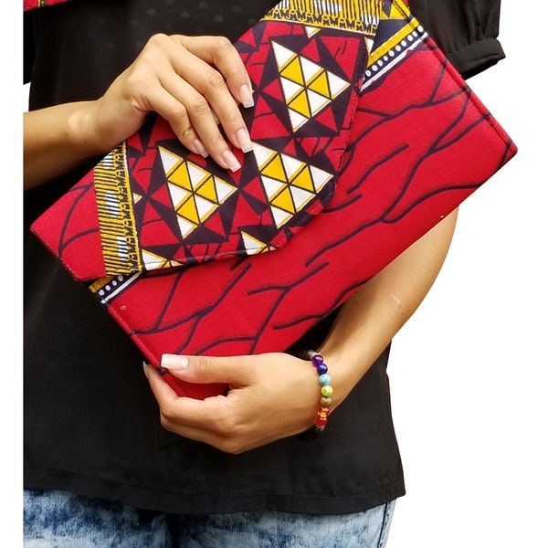 Red African Diamond Print Clutch Purse