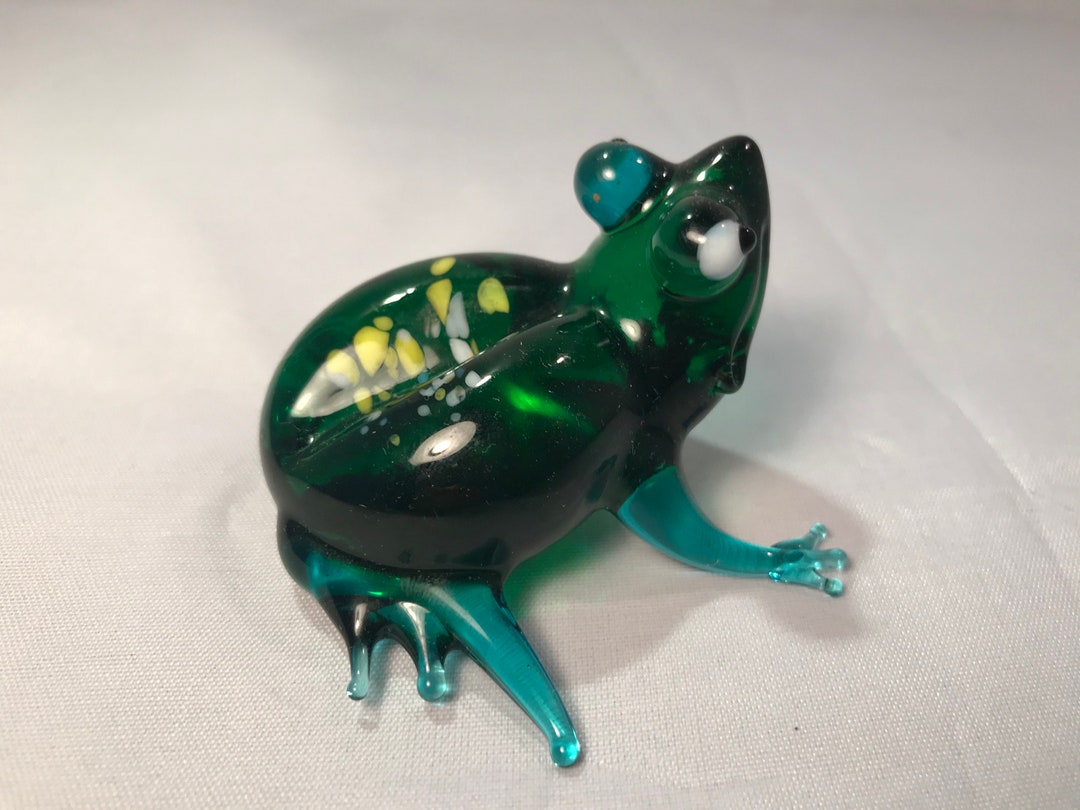 Color Glass Frog Figurine - Etsy