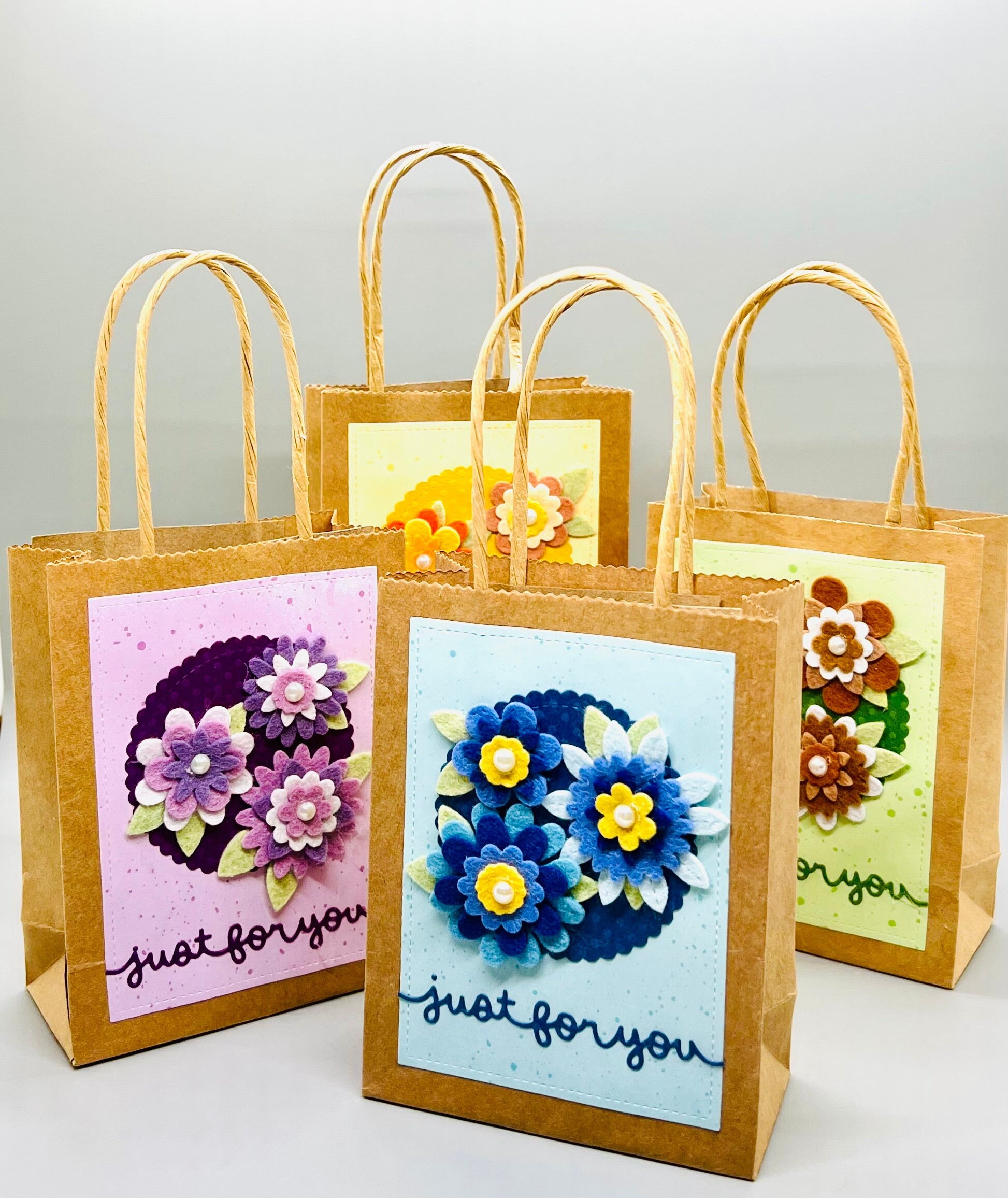 Bright Ready to Decorate Small Gift Bags 5 Pack