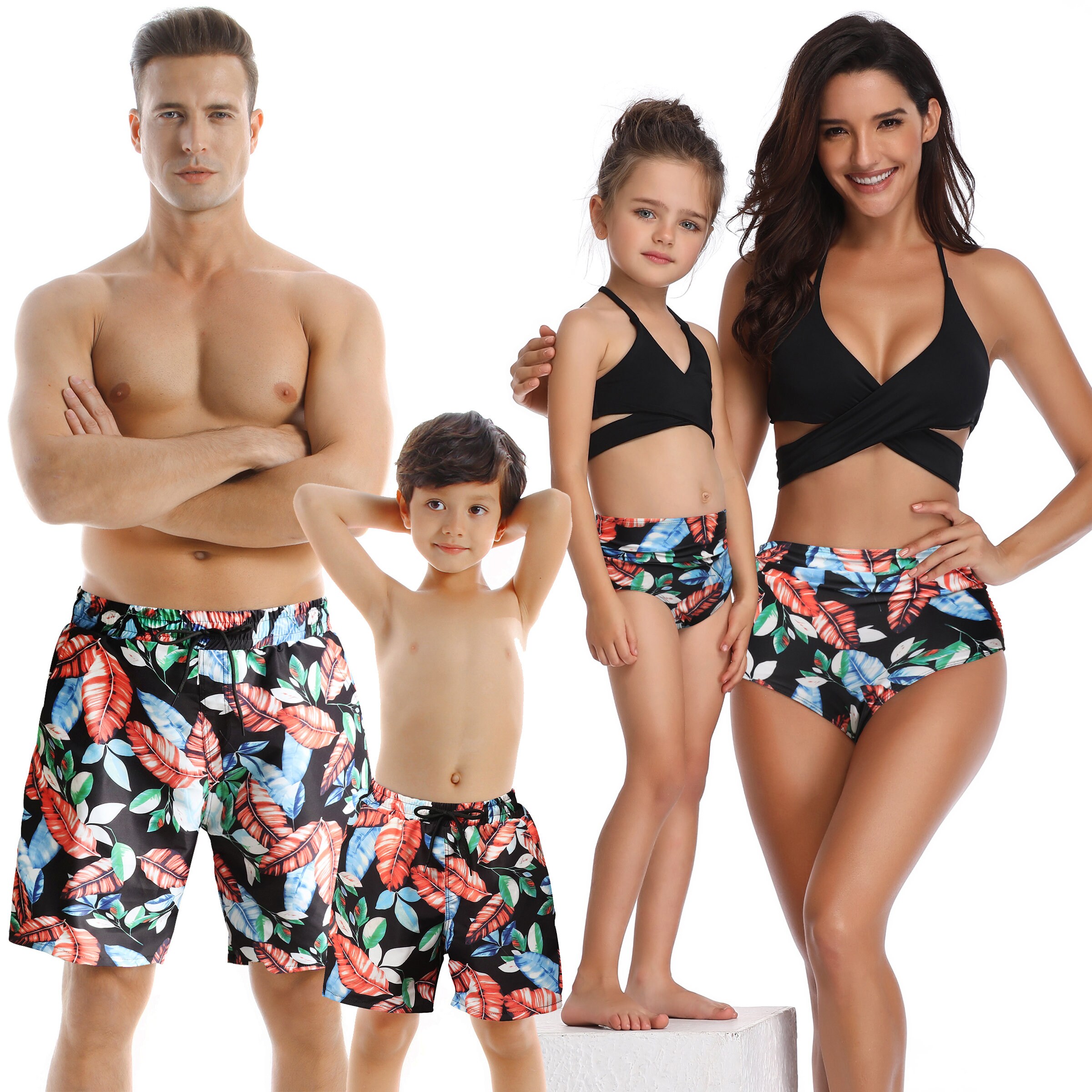 Bañadores familia iguales sales