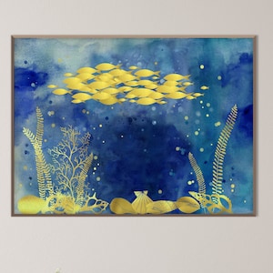 Impressão de pôster de peixe dourado, aquarela azul-celeste, fundo do mar, arte de parede, inauguração de casa moderna, decoração náutica minimalista, presente ecológico para ela e para ele